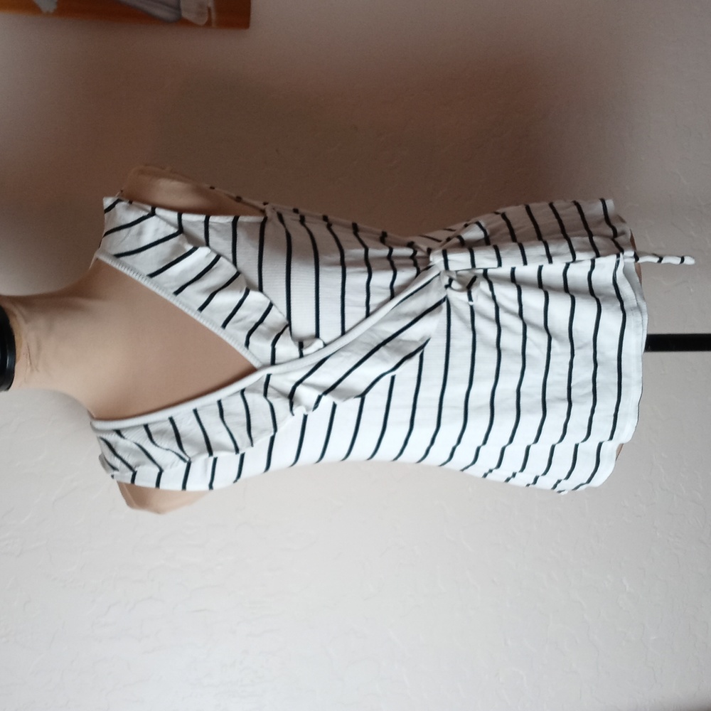 Apt. 9 Ruffled Tank Top